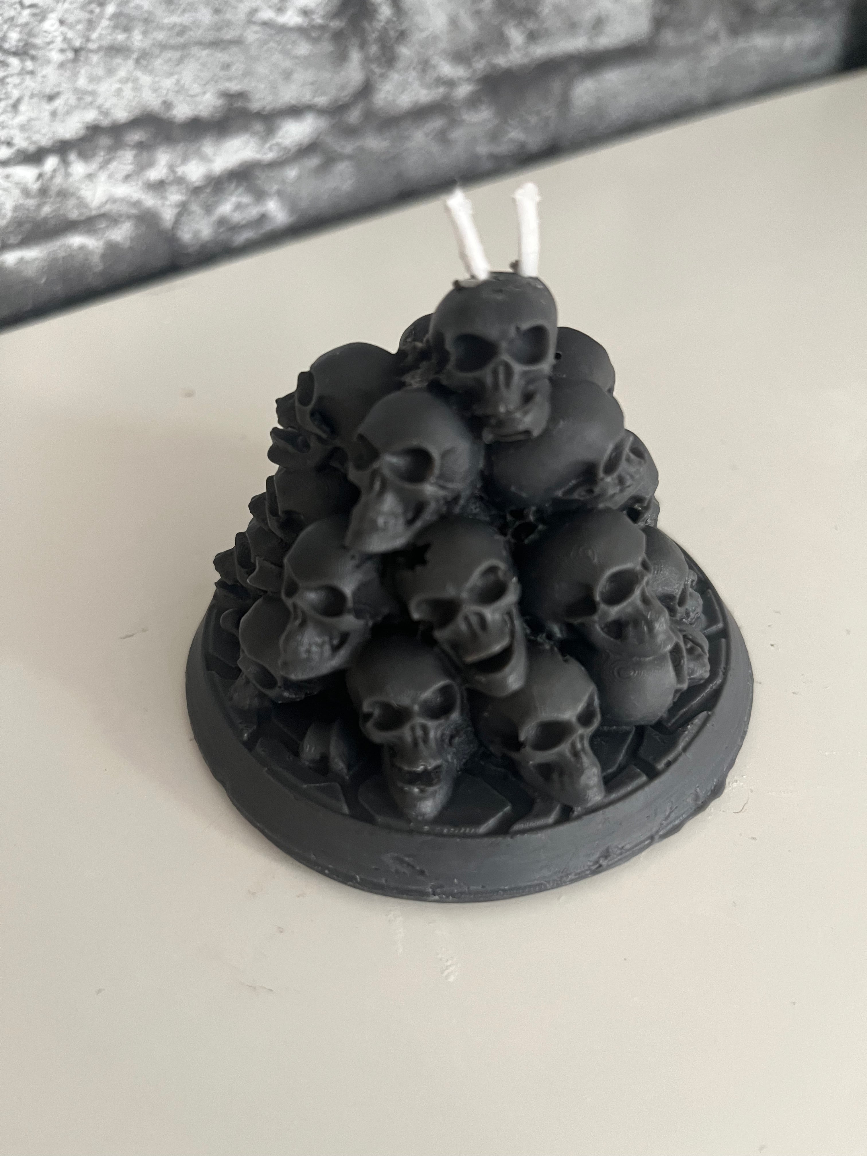 ‘Lost my Head’ Scented 2lb Soy Skull Candle