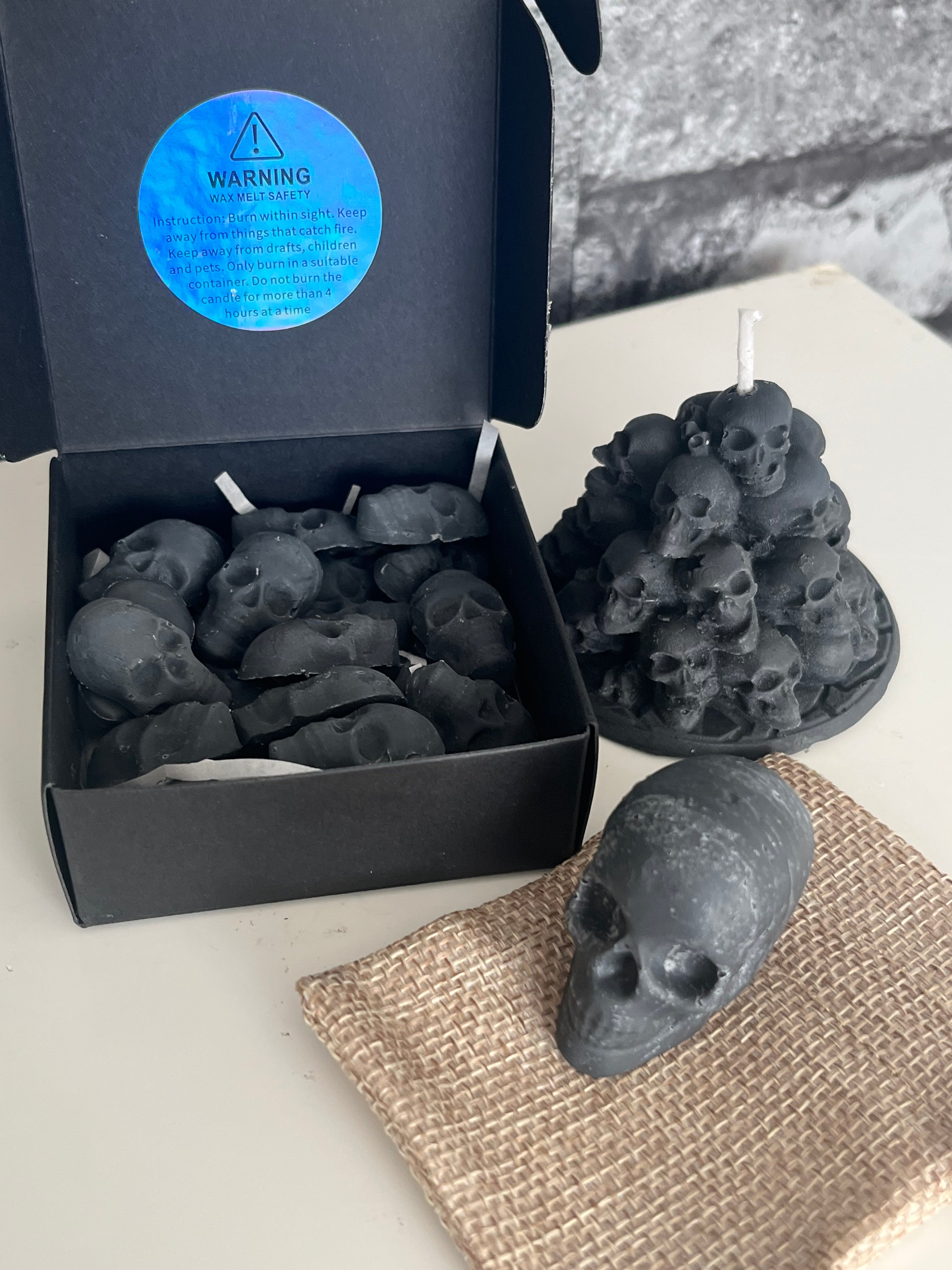 ‘Lost my Head’ Vegan Highly Scented Soy Skull Wax Melts & Candle Gift Set