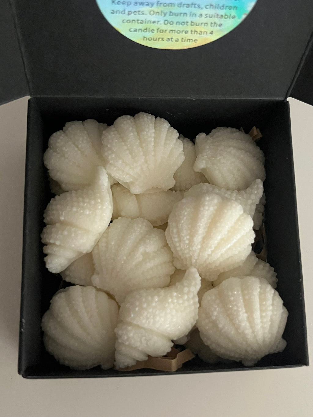 ‘She Sells Sea Shells’ 2oz Pack Of Highly Scented Vegan Friendly Shell Shaped Golden Soy Mini Wax Melts