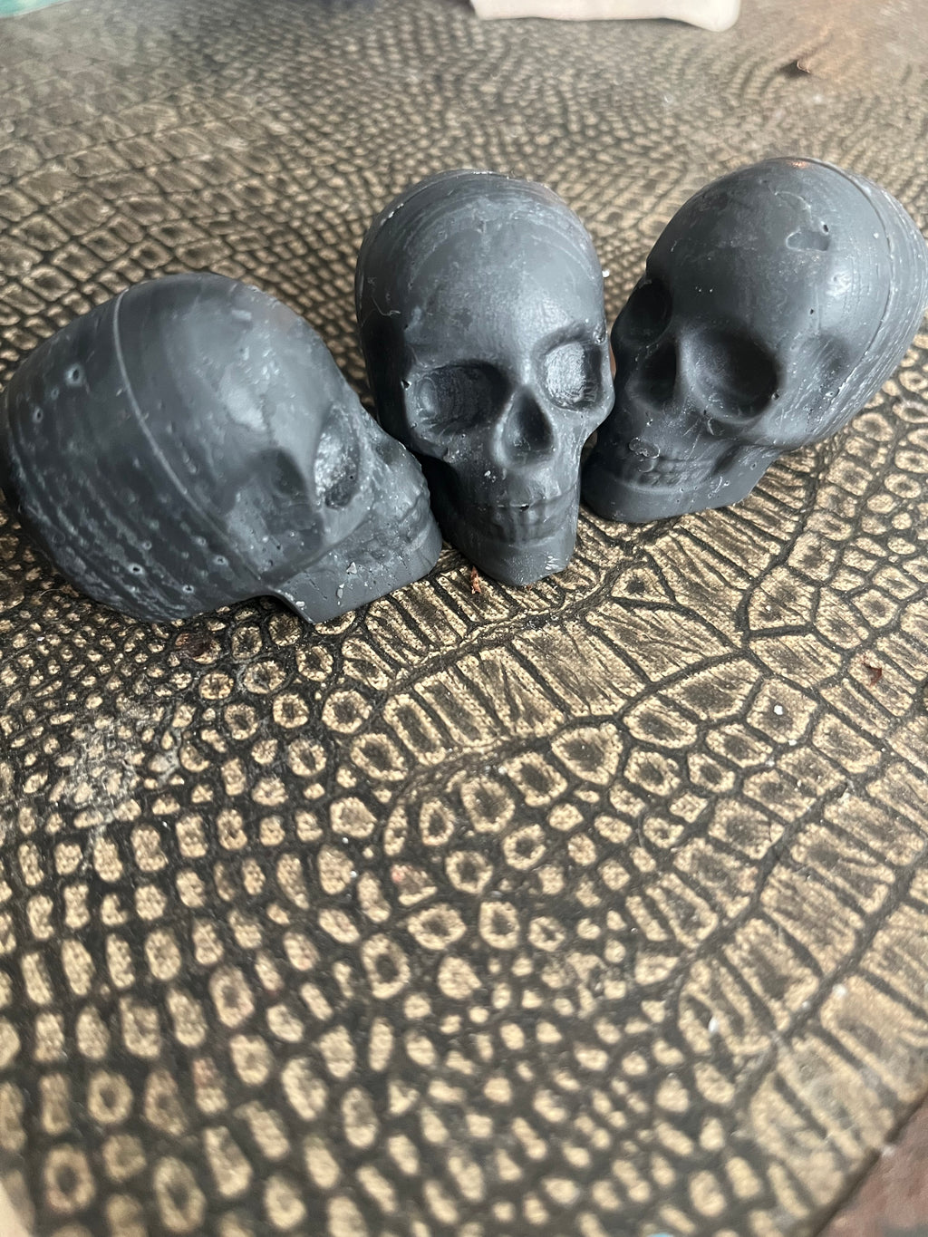‘Lost my Head’ Luxury Scented Jumbo Skull 2lb Soy Wax Melts Pack of 3