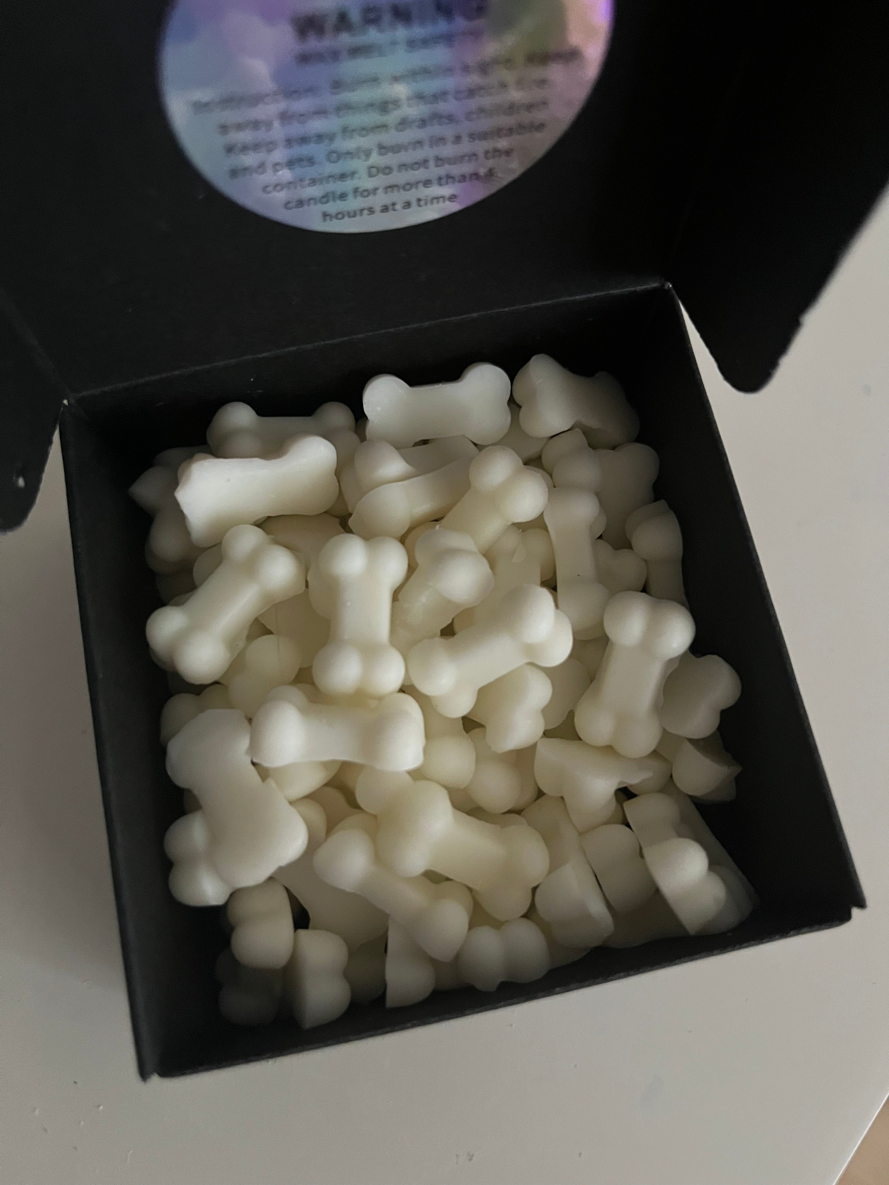 ‘Give a Dog a Bone’ 2oz Pack Of Golden Soy Vegan Scented Bone Shaped Mini Wax Melts / Scoopies