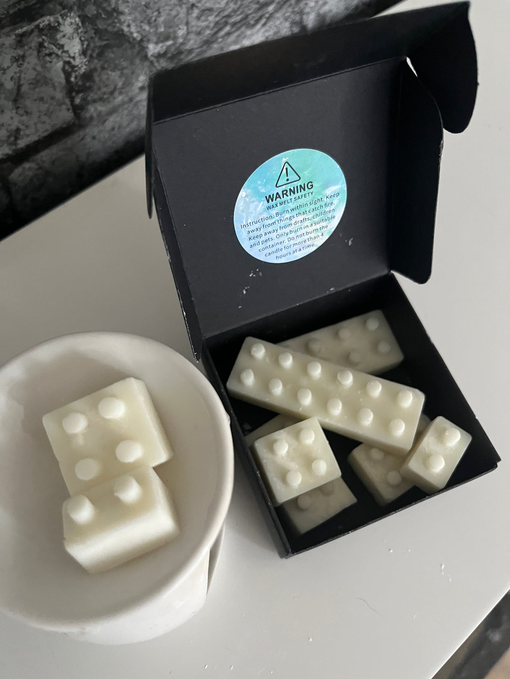 ‘Building Dreams’ 2oz Pack Of Vegan Scented Brick Shaped Golden Soy Wax Melts