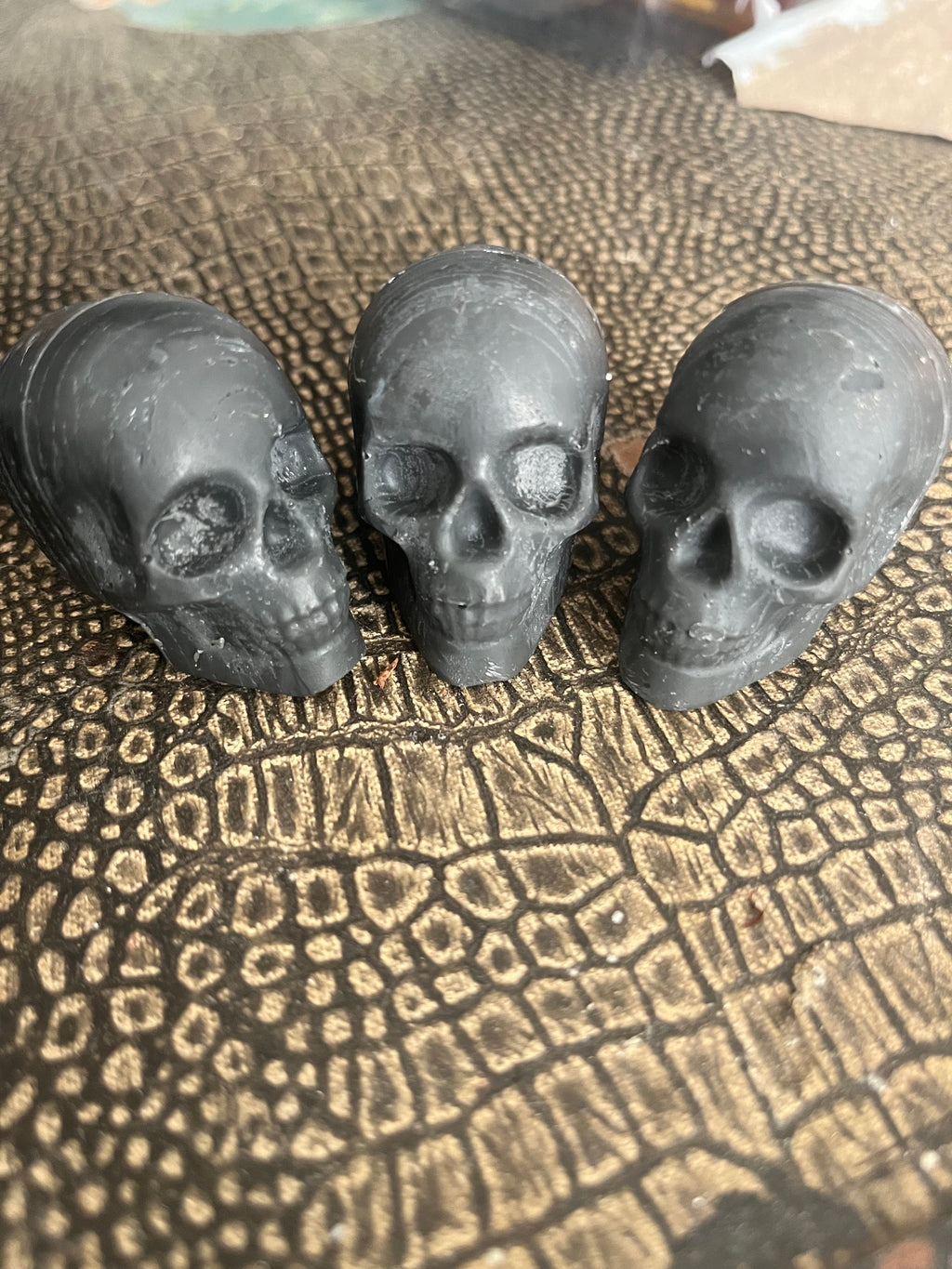 ‘Lost my Head’ Luxury Scented Jumbo Skull 2lb Soy Wax Melts Pack of 3