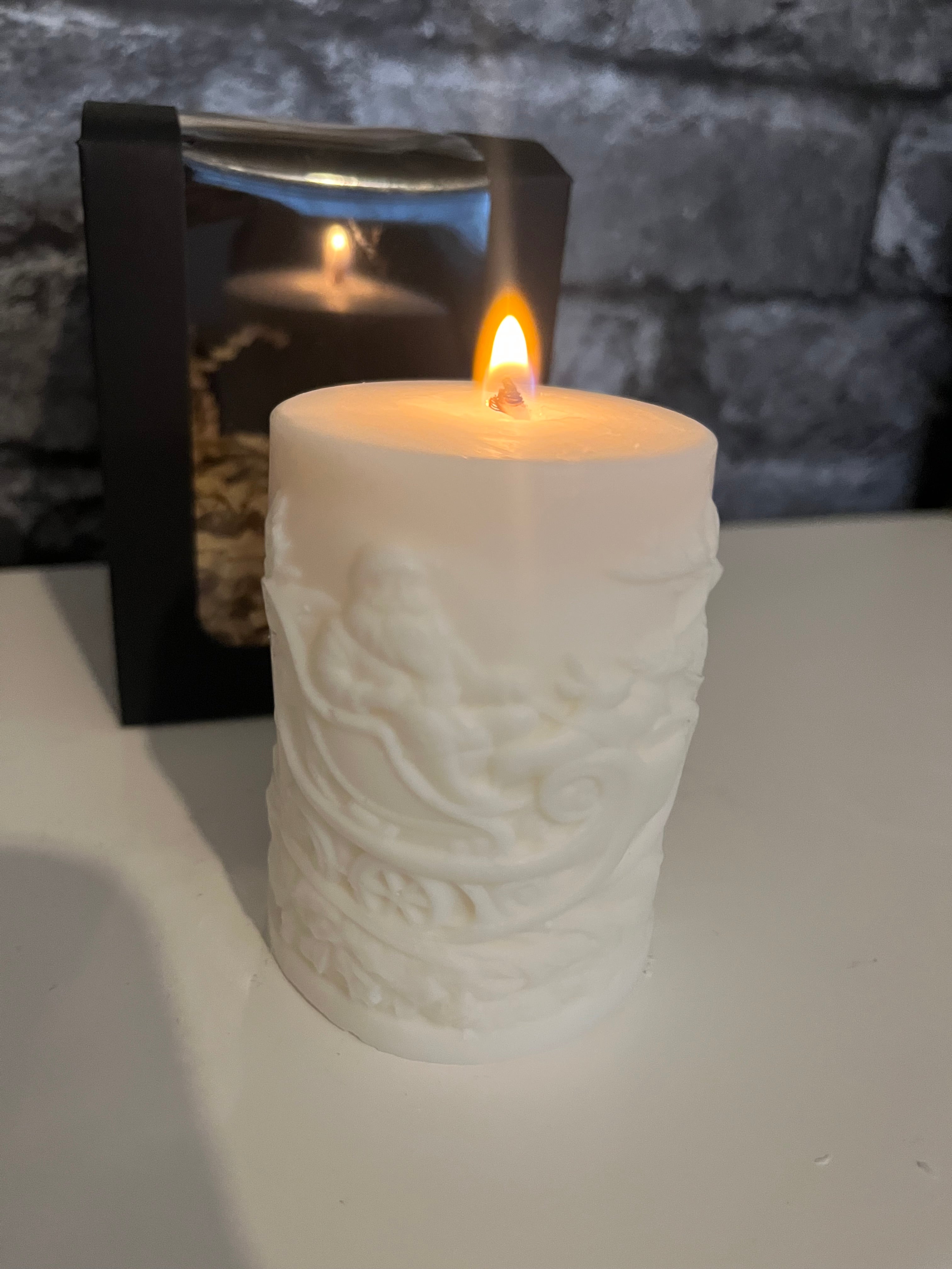 ‘Sleigh with Santa’ Christmas Scented Candle