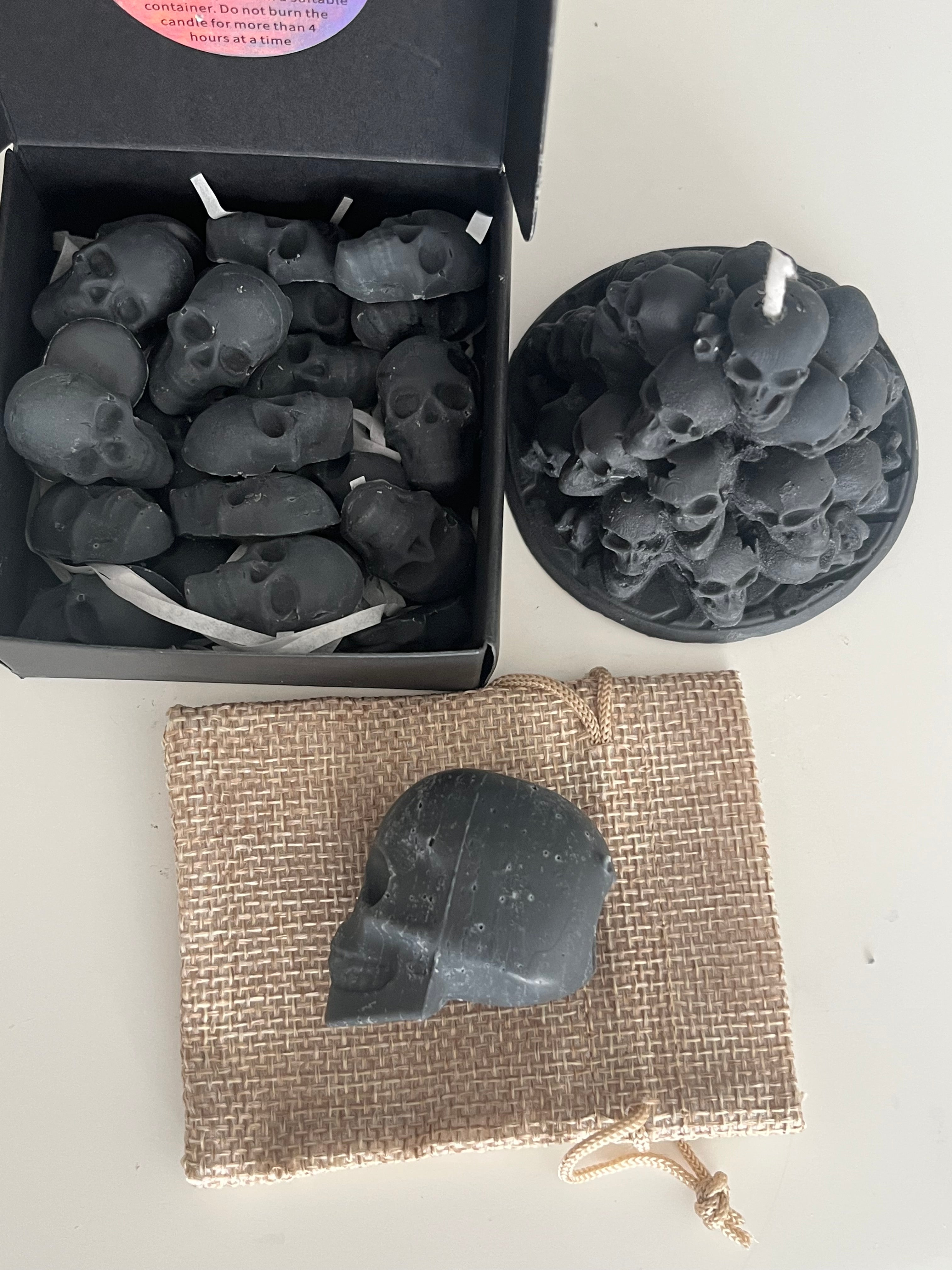 ‘Lost my Head’ Vegan Highly Scented Soy Skull Wax Melts & Candle Gift Set