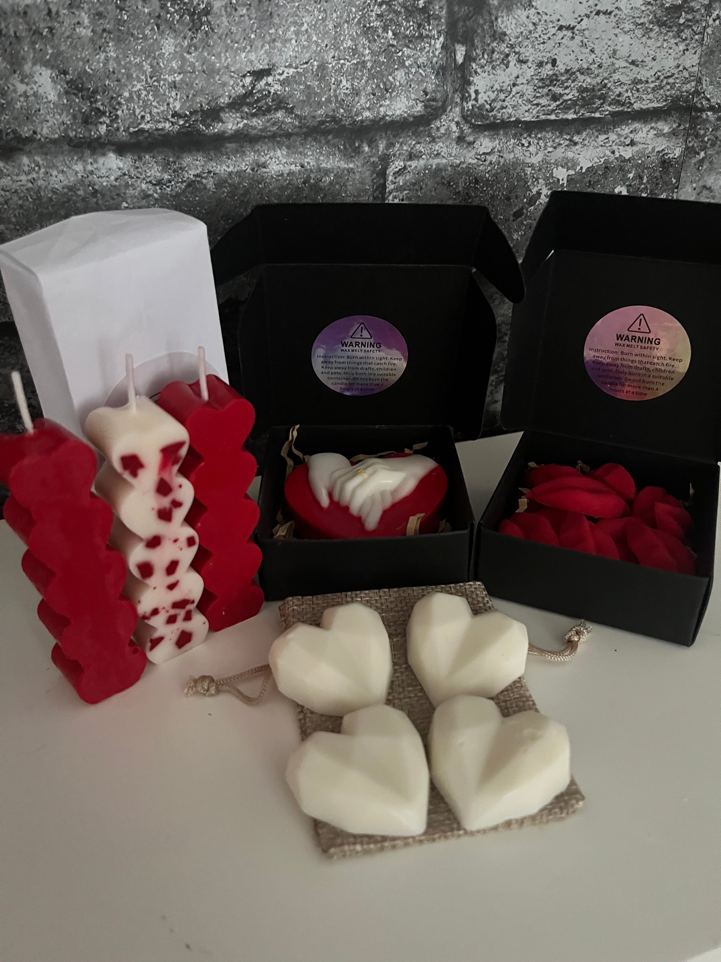Valentines Romantic Vegan Highly Scented Candles & Soy Wax Melts Gift Set