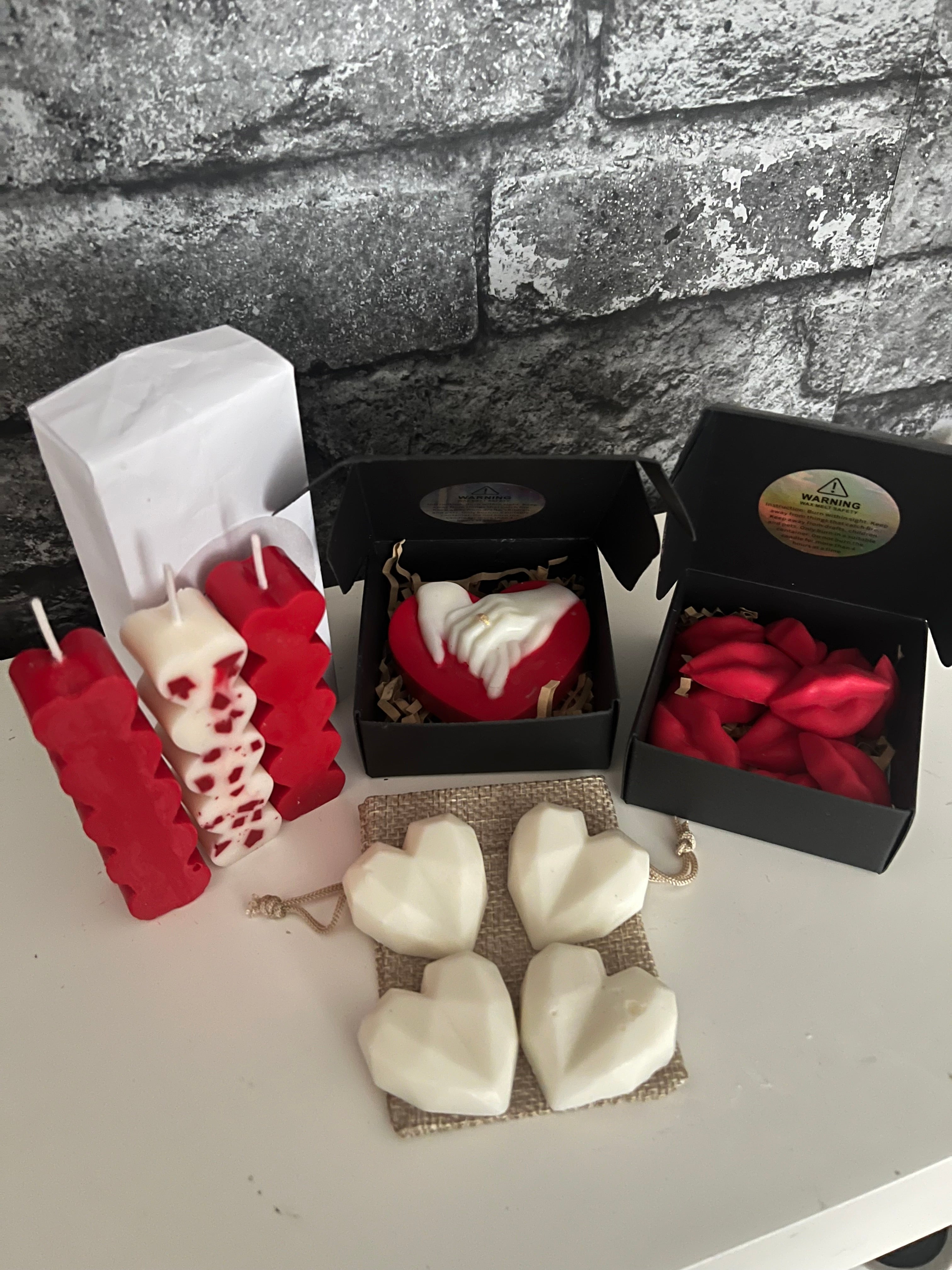 Valentines Romantic Vegan Highly Scented Candles & Soy Wax Melts Gift Set