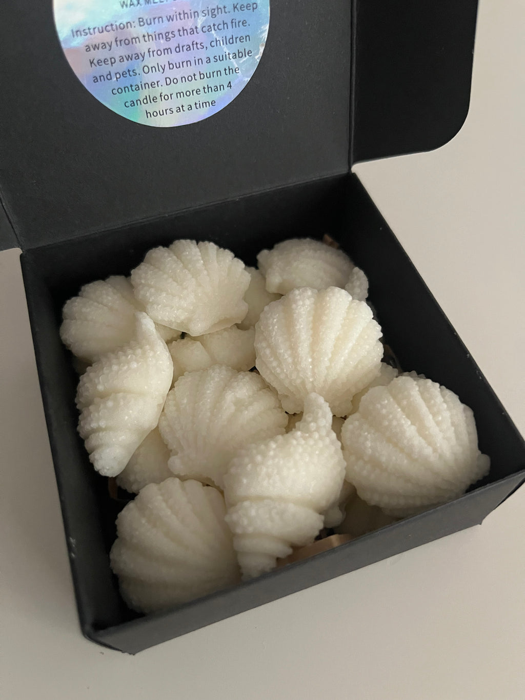 ‘She Sells Sea Shells’ 2oz Pack Of Highly Scented Vegan Friendly Shell Shaped Golden Soy Mini Wax Melts