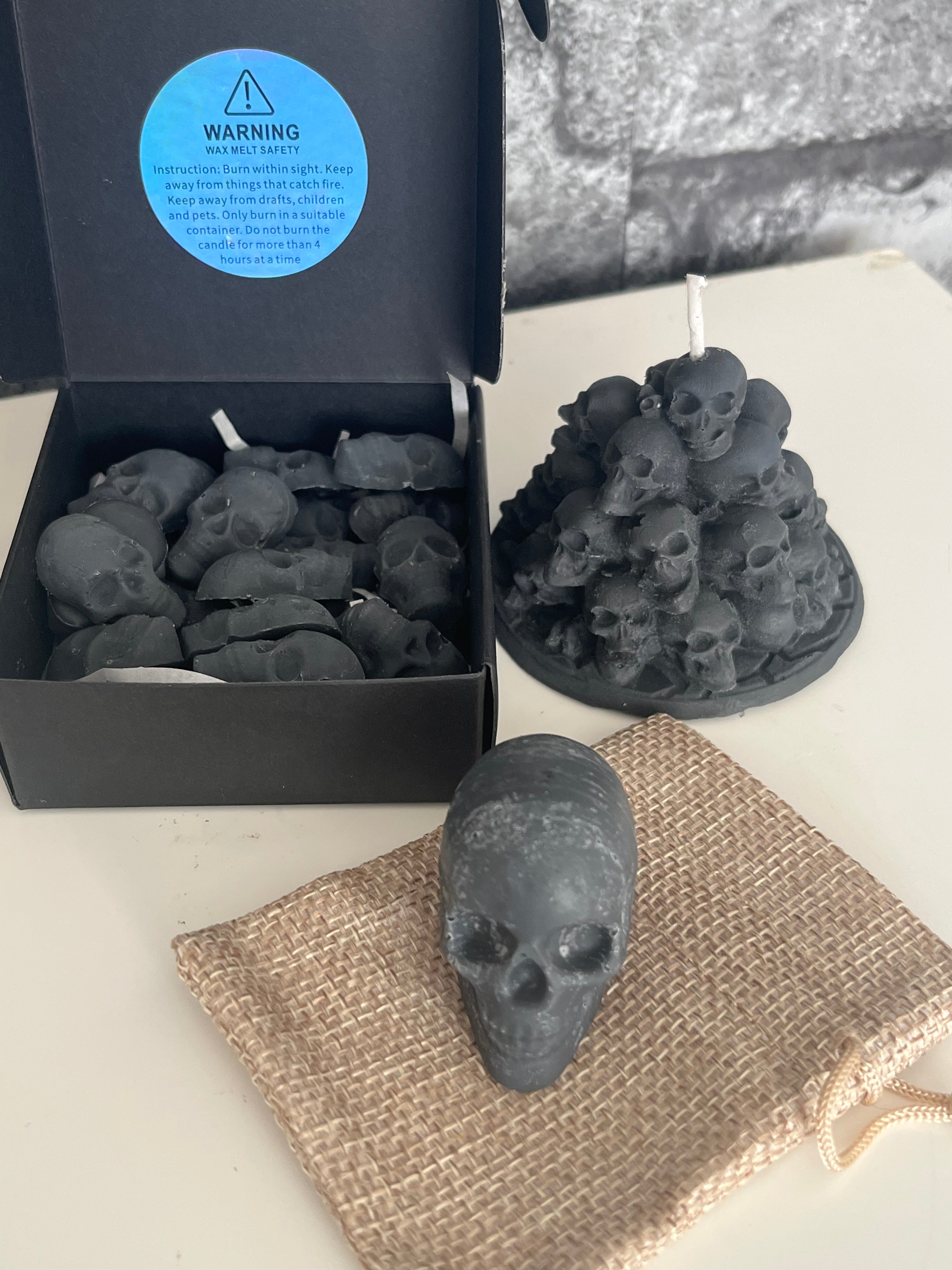 ‘Lost my Head’ Vegan Highly Scented Soy Skull Wax Melts & Candle Gift Set