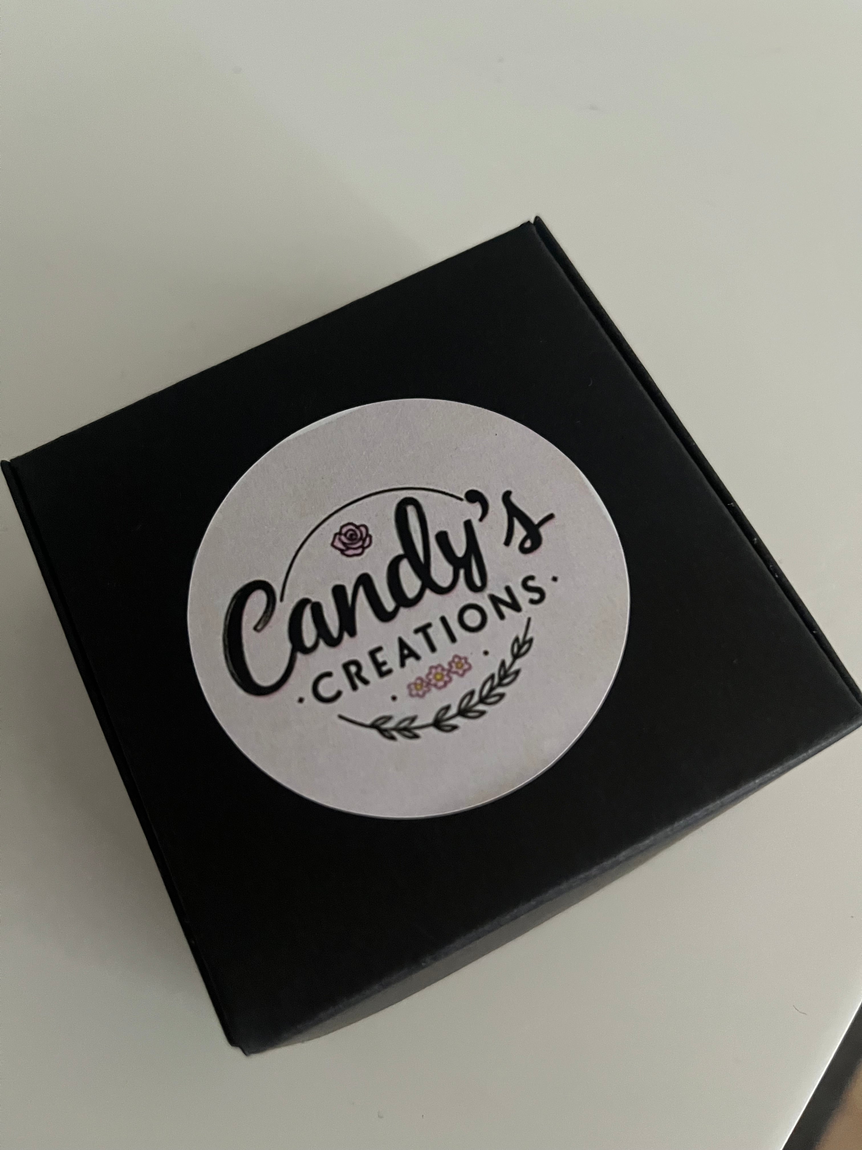 ‘She Sells Sea Shells’ 2oz Pack Of Highly Scented Vegan Friendly Shell Shaped Golden Soy Mini Wax Melts