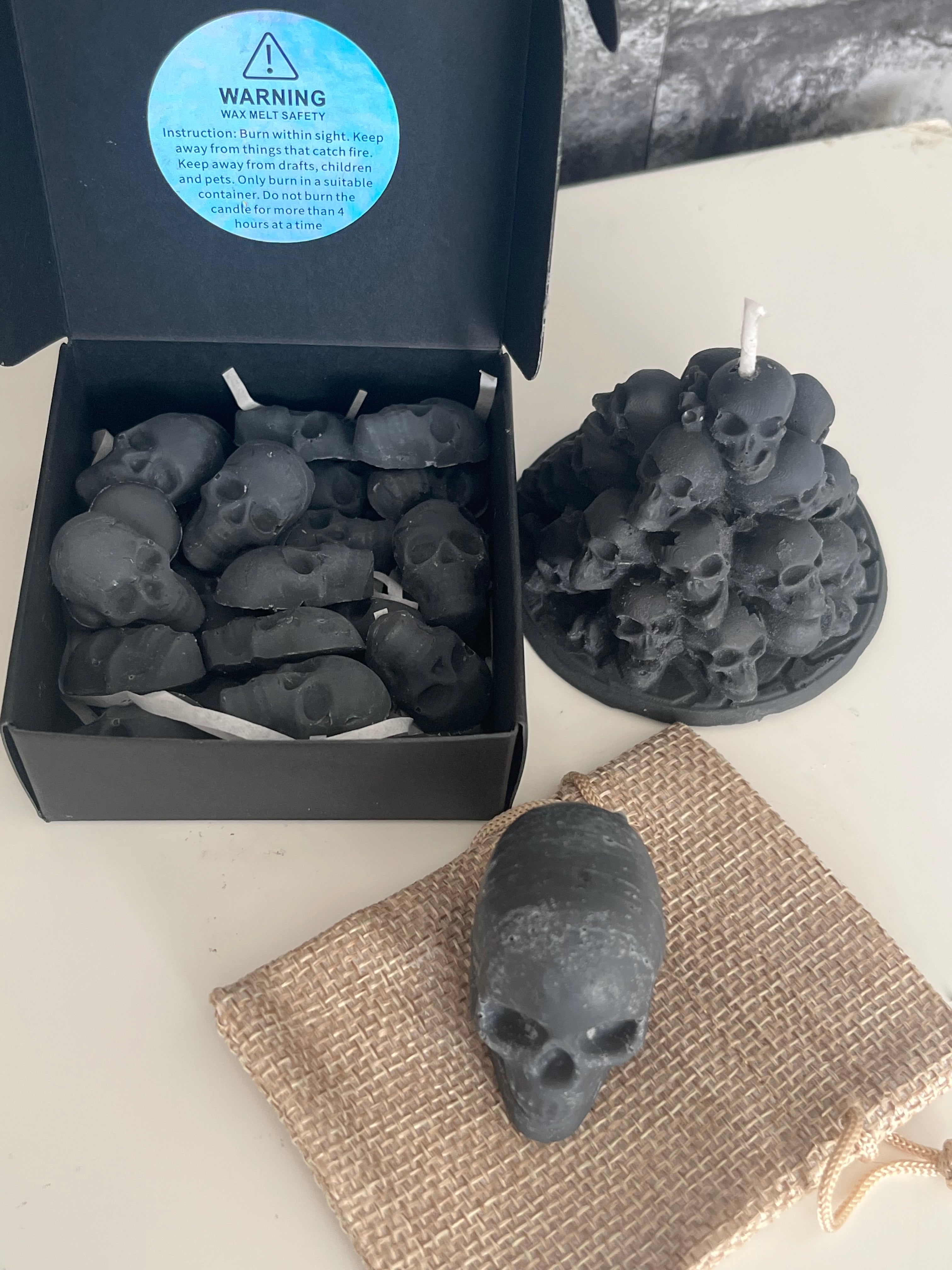 ‘Lost my Head’ Vegan Highly Scented Soy Skull Wax Melts & Candle Gift Set